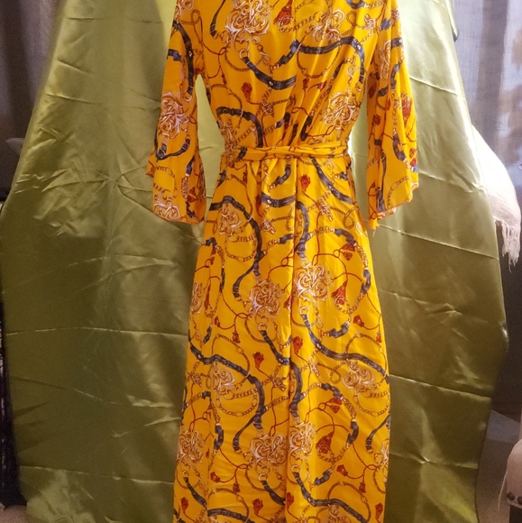 Homemade Island dress - Picture 5 of 5